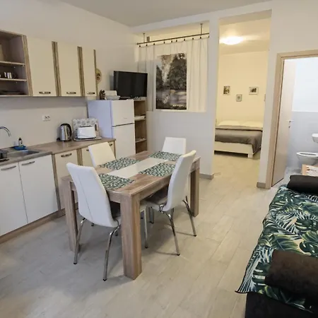 Studioapartment In Mit Terrasse, Klimaanlage, W-lan, Waschmaschine 5211-1 Apartamento Opatija