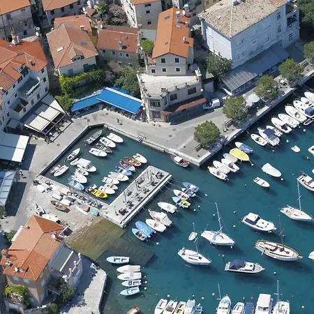 Apartman Studioapartment In Mit Terrasse, Klimaanlage, W-lan, Waschmaschine 5211-1 Opatija